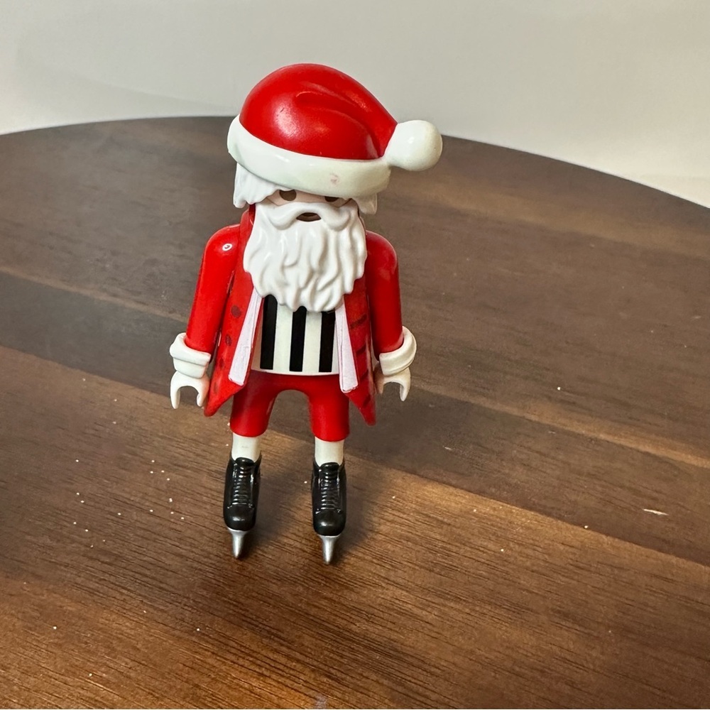 Playmobil Santa Claus Figure – Ice Skates Holiday Edition